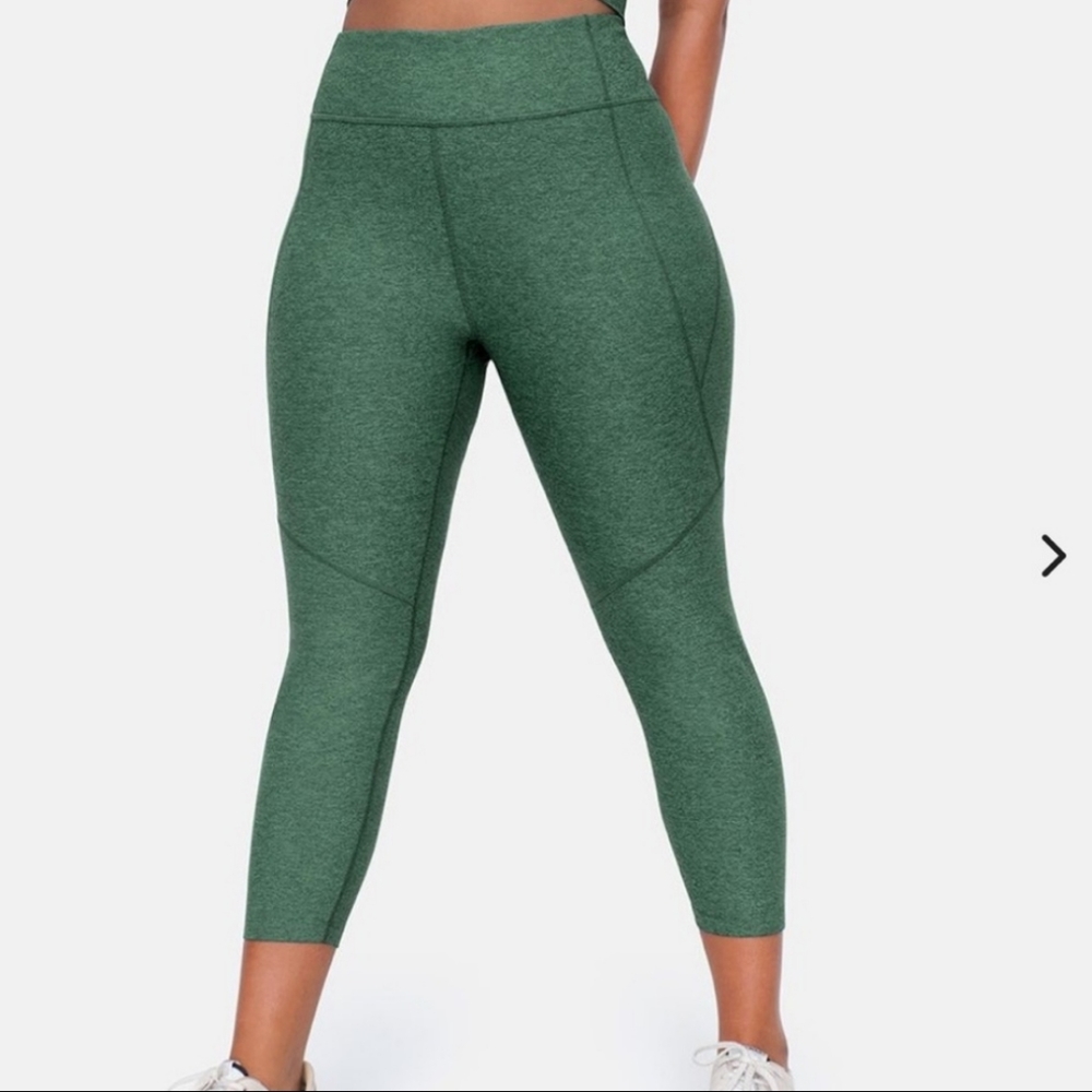 Outdoor Voices Warmup 7/8 Leggings Size M